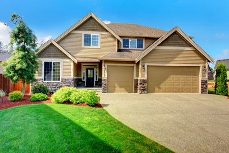 Why House Washing Is the First Step to Boosting Curb Appeal Thumbnail